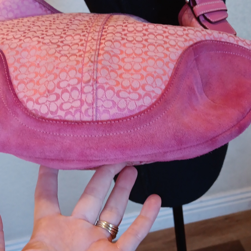 Coach Pink Y2k Hobo Bag - Picture 7 of 15